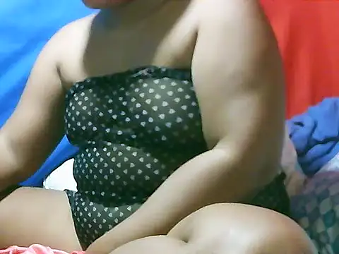 Snapshot of pinaymorena08 chatting on 02/26/26, 06:51 pinaymorena08 online show from 02/26/26, 06:51