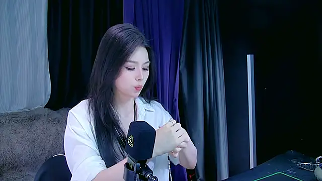 yoyo-o88 online show from 02/28/26, 11:55