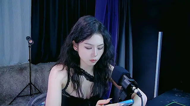 yoyo-o88 online show from 03/03/26, 10:43