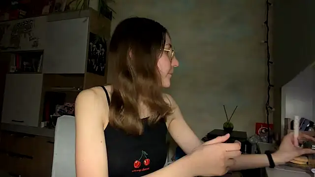 Miaaa Moon online show from 03/25/26, 04:13