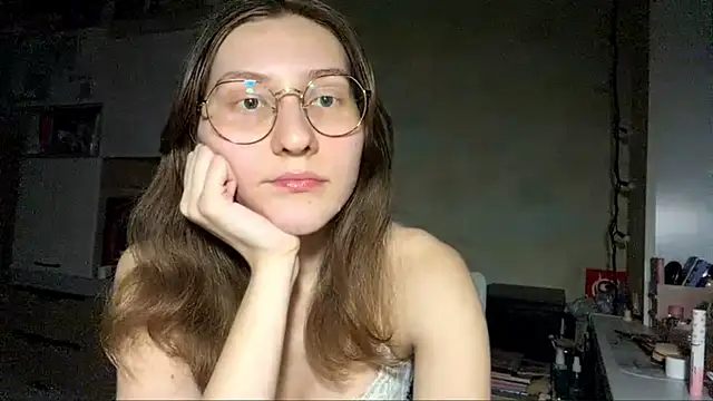 Miaaa Moon online show from 03/26/26, 04:23