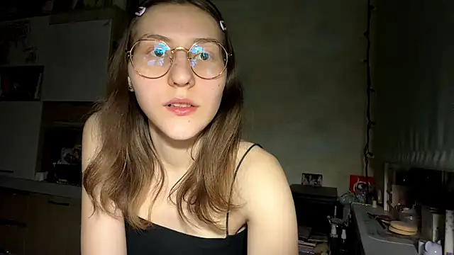 Miaaa Moon online show from 03/27/26, 05:56