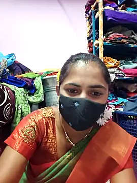 Snapshot of Tamil_Hot_Shana chatting on 02/25/26, 08:07 Tamil Hot Shana online show from 02/25/26, 08:07