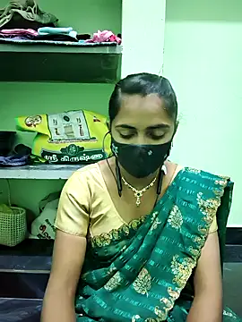 Snapshot of Tamil_Hot_Shana chatting on 02/28/26, 04:52 Tamil Hot Shana online show from 02/28/26, 04:52