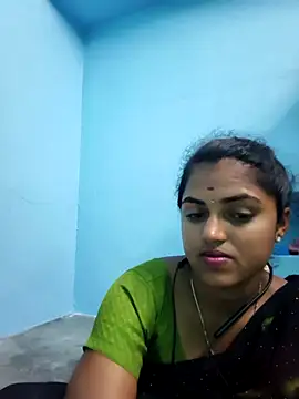Tamil Hot Shana online show from 04/18/26, 08:42