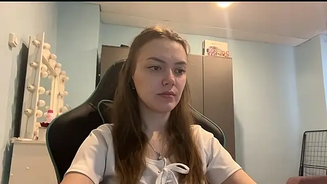 AndreeMerryman online show from 04/18/26, 01:09