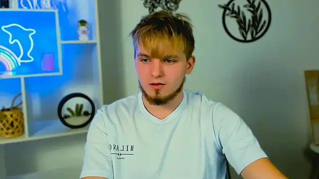 Snapshot of mark_sir chatting on 02/25/26, 08:07 mark sir online show from 02/25/26, 08:07