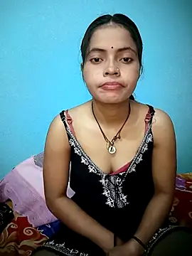 Snapshot of 18_year_old_girl chatting on 02/09/26, 03:10 18 year old girl online show from 02/09/26, 03:10