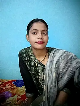 Snapshot of 18_year_old_girl chatting on 02/12/26, 03:56 18 year old girl online show from 02/12/26, 03:56