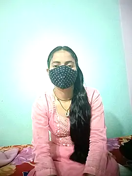 Snapshot of 18_year_old_girl chatting on 02/16/26, 03:02 18 year old girl online show from 02/16/26, 03:02