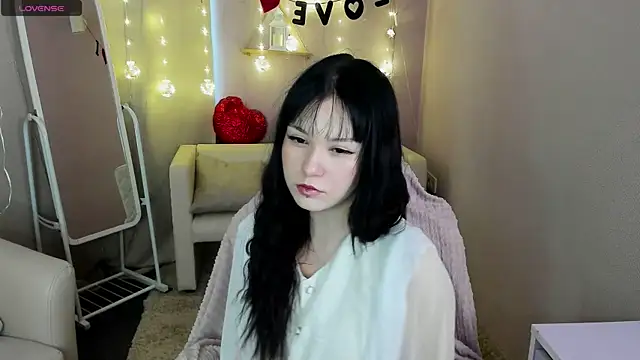 Snapshot of onix_cherry chatting on 02/15/26, 01:41 onix cherry online show from 02/15/26, 01:41