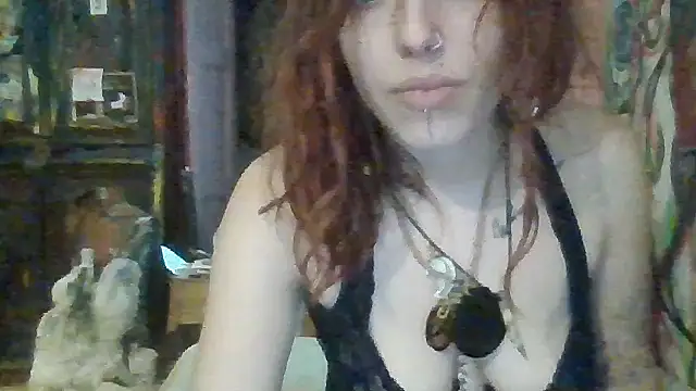 Snapshot of Sexyart00 chatting on 02/16/26, 01:29 Sexyart00 online show from 02/16/26, 01:29