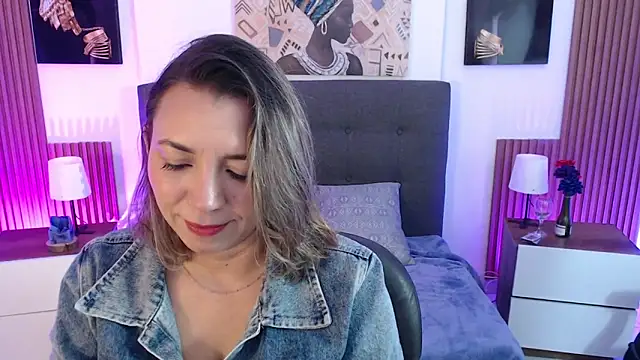 milfsecret69 online show from 05/14/26, 11:06