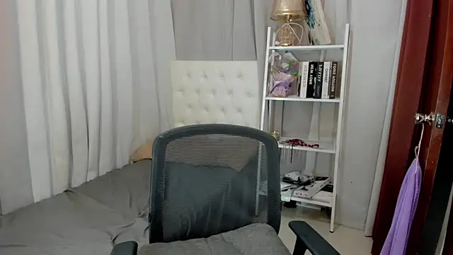 Snapshot of urtwinkjoshx chatting on 03/02/26, 04:25 urtwinkjoshx online show from 03/02/26, 04:25