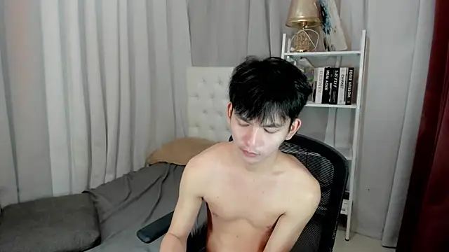 Snapshot of urtwinkjoshx chatting on 03/02/26, 07:15 urtwinkjoshx online show from 03/02/26, 07:15