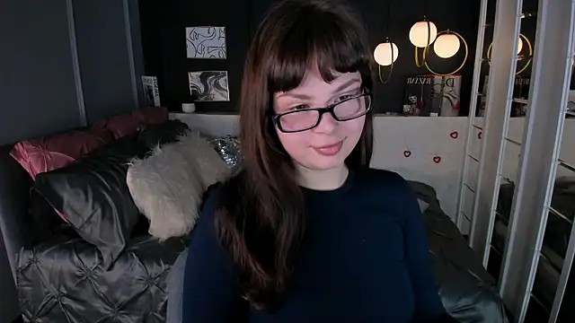 Snapshot of Maykinkya chatting on 02/27/26, 03:01 Maykinkya online show from 02/27/26, 03:01