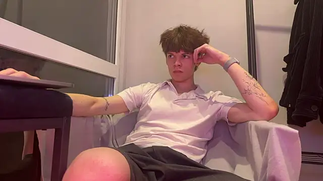 Kevin bucks online show from 02/17/26, 02:13