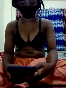 Snapshot of Toma7890 chatting on 02/14/26, 01:30 Toma7890 online show from 02/14/26, 01:30