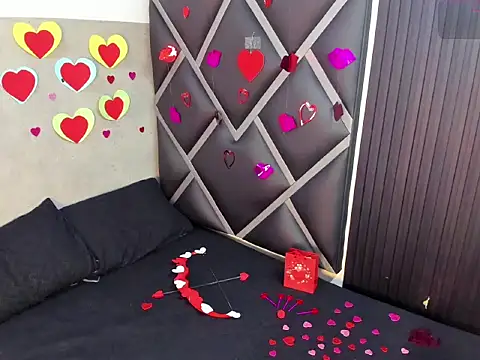 Snapshot of Philipp-Jones chatting on 02/14/26, 12:13 Philipp-Jones online show from 02/14/26, 12:13