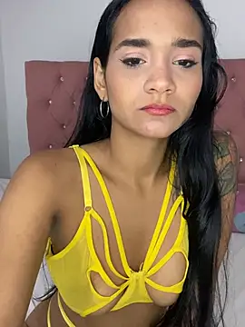 Maria x Alejandra online show from 02/22/26, 07:34