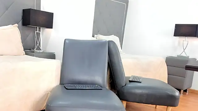 Snapshot of Oliviia_williams chatting on 02/11/26, 11:37 Oliviia williams online show from 02/11/26, 11:37