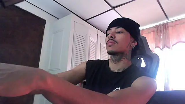 D3v1L88 online show from 04/05/26, 07:22