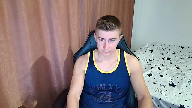 Snapshot of TodMusclePower9 chatting on 02/11/26, 04:17 TodMusclePower9 online show from 02/11/26, 04:17