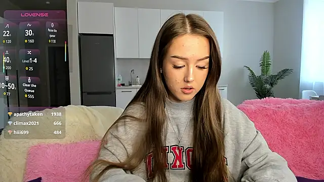 Snapshot of G0od_girl chatting on 02/13/26, 08:32 G0od girl online show from 02/13/26, 08:32