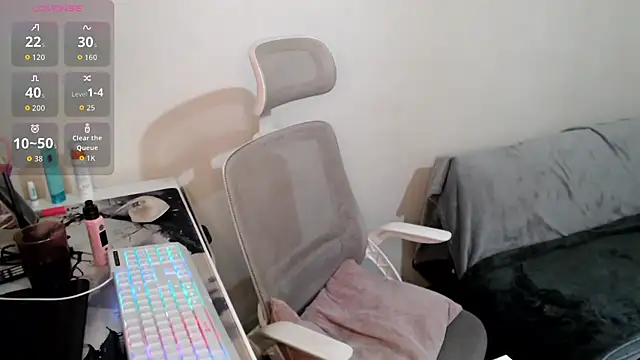 AustrianGirl99AtWork online show from 02/12/26, 12:27