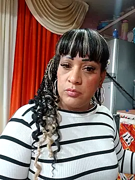 SabrinaColin online show from 02/06/26, 03:11