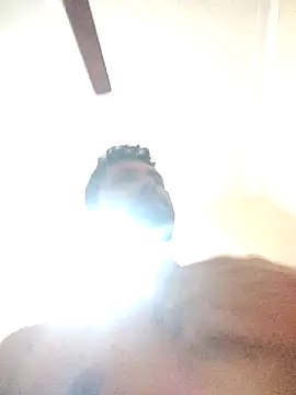 delvin92 online show from 04/12/26, 10:37