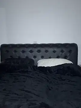 Ellie-rosee online show from 02/09/26, 07:34