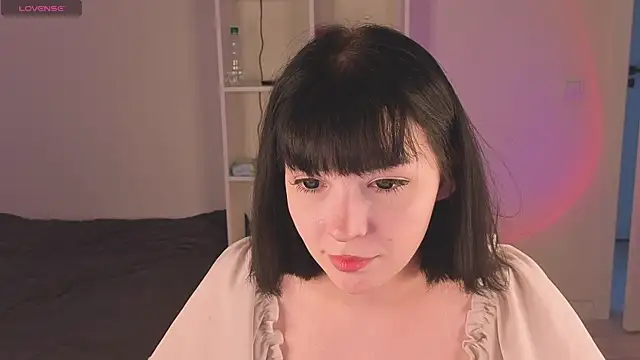 Doll lira online show from 06/03/26, 12:08