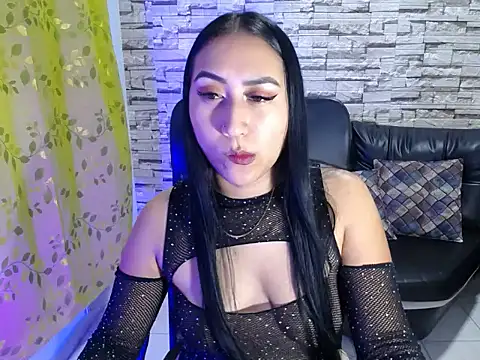 Snapshot of paula_ross_ chatting on 05/02/26, 11:32 paula ross online show from 05/02/26, 11:32
