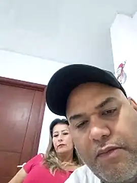 Snapshot of wessAndSandri chatting on 02/17/26, 08:04 wessAndSandri online show from 02/17/26, 08:04