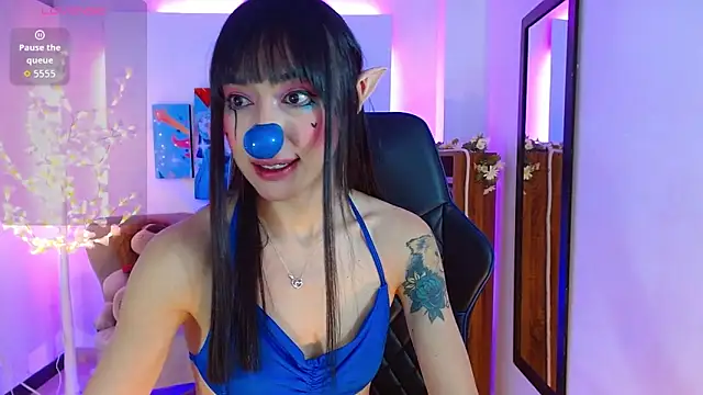 FIORELLA L online show from 02/18/26, 12:01