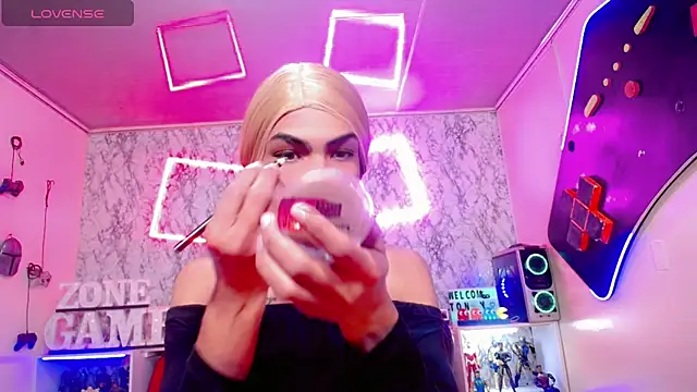 Karol Vanessa   online show from 05/19/26, 11:38