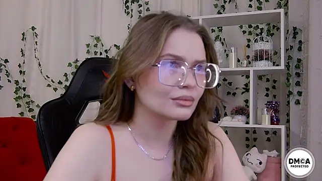 Snapshot of Kate_mermaid chatting on 02/05/26, 01:32 Kate mermaid online show from 02/05/26, 01:32