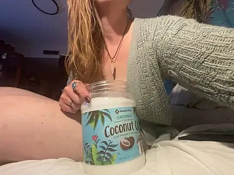 Snapshot of PeachBootyBeauty chatting on 06/22/26, 05:04 PeachBootyBeauty online show from 06/22/26, 05:04