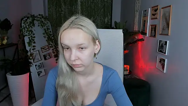 MaoqiBeverly online show from 04/03/26, 03:26