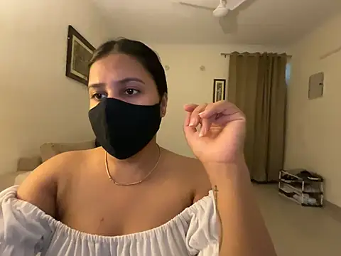 Snapshot of Anna_girl22 chatting on 07/10/26, 03:58 Anna girl22 online show from 07/10/26, 03:58