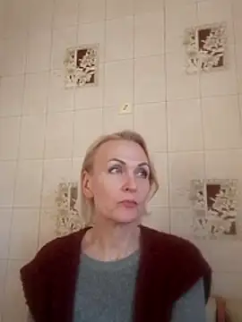 MichelleSolis online show from 02/01/26, 02:04