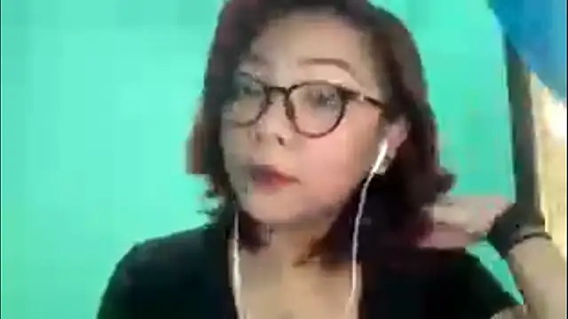 Snapshot of TerisaYellow chatting on 02/05/26, 07:24 TerisaYellow online show from 02/05/26, 07:24