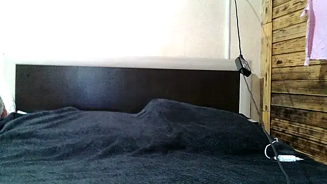 LuckyLust15 online show from 05/29/26, 03:43