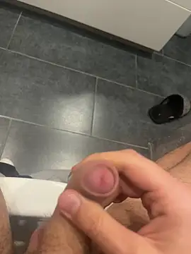 Snapshot of pipo123ita chatting on 02/07/26, 05:05 pipo123ita online show from 02/07/26, 05:05