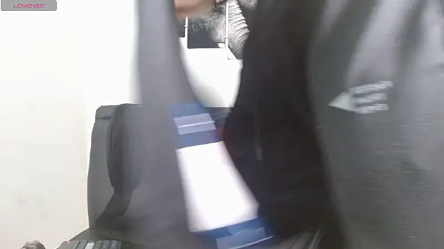 Snapshot of Jeff_Brown77 chatting on 02/17/26, 12:23 Jeff Brown77 online show from 02/17/26, 12:23