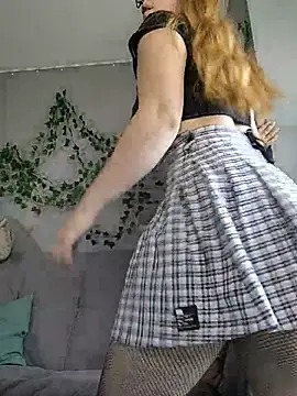 Mira-Werner online show from 06/24/26, 04:00