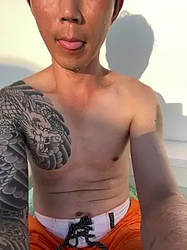 K0U-123 online show from 07/13/26, 09:01