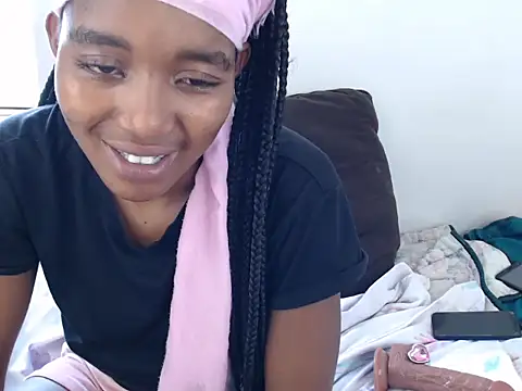 Snapshot of SexyyMandy chatting on 02/19/26, 12:45 SexyyMandy online show from 02/19/26, 12:45