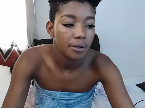 Snapshot of SexyyMandy chatting on 03/03/26, 04:02 SexyyMandy online show from 03/03/26, 04:02